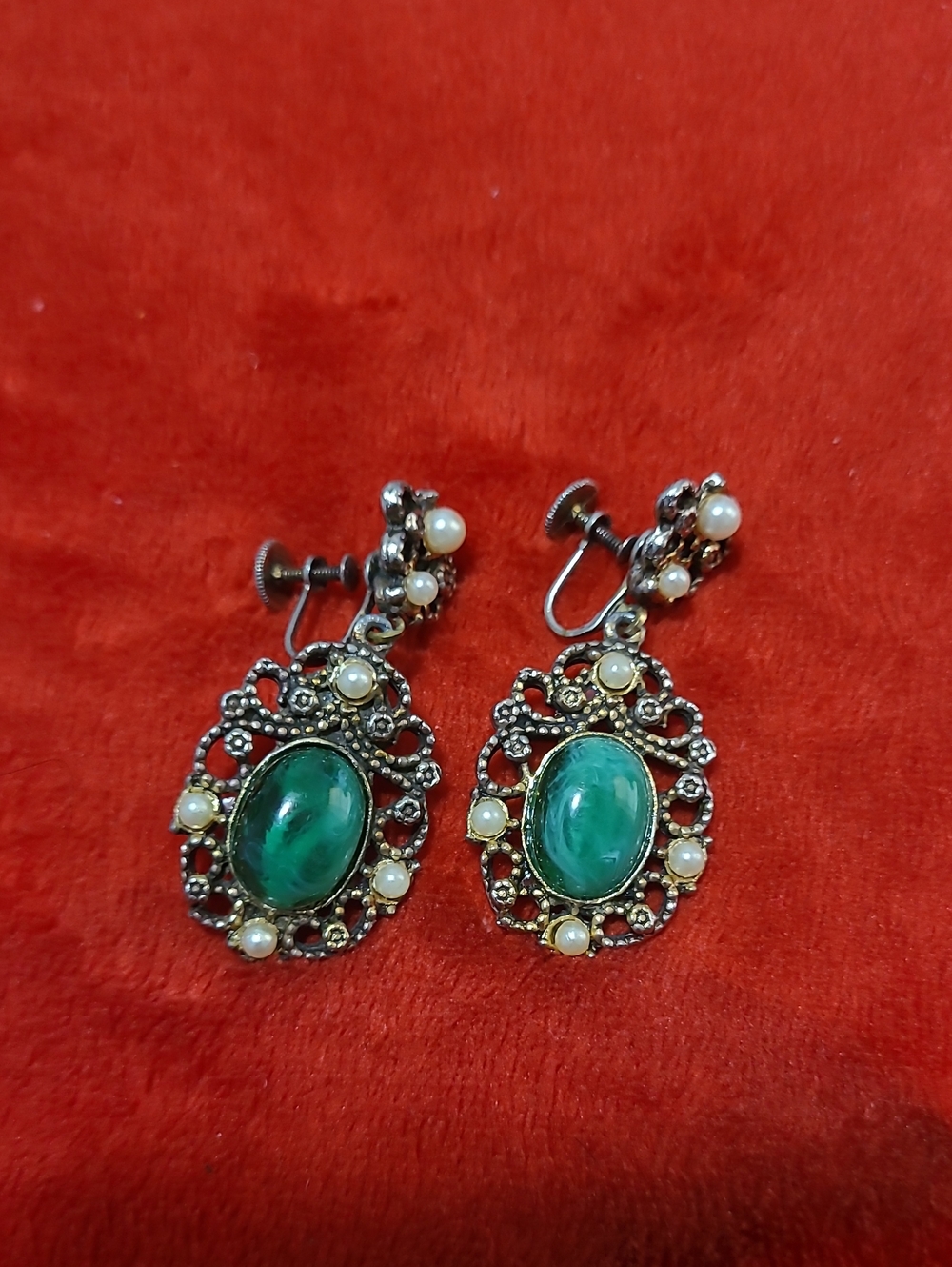 1940s/1950s Uranium Glass Faux Malachite Filigree Drop Earrings - Screw-Back